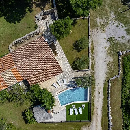 Octingenti In Marceljani - Haus Fuer 4-6 Personen * Veligolji
