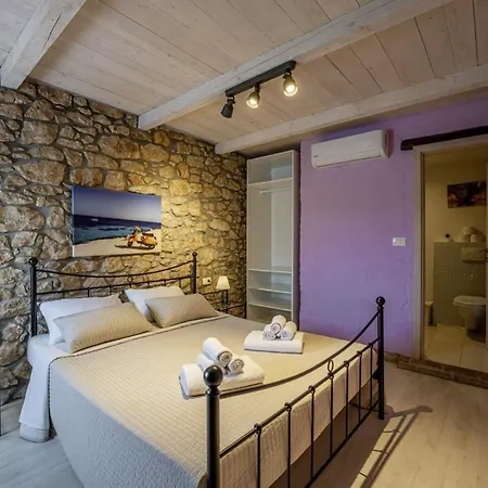 Octingenti In Marceljani - Haus Fuer 4-6 Personen Villa Veligolji