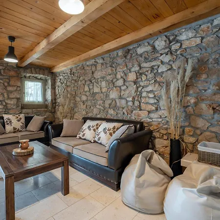 Octingenti In Marceljani - Haus Fuer 4-6 Personen Villa