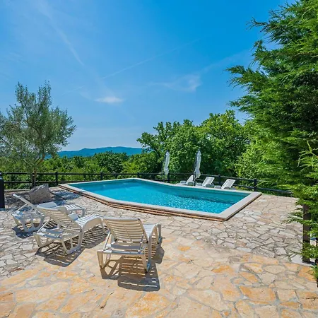 Octingenti In Marceljani - Haus Fuer 4-6 Personen Veligolji