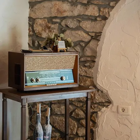 Octingenti In Marceljani - Haus Fuer 4-6 Personen Villa Veligolji