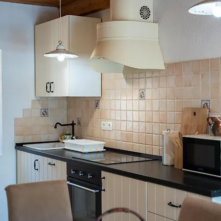 Octingenti In Marceljani - Haus Fuer 4-6 Personen * Veligolji