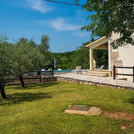 Octingenti In Marceljani - Haus Fuer 4-6 Personen Villa *